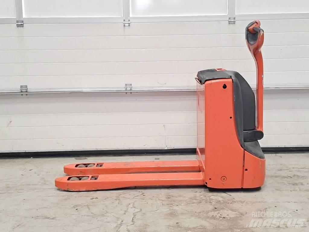 Linde T16 手摇升降机