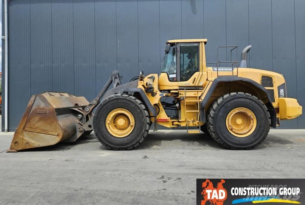 Volvo L 220 G 轮式装载机