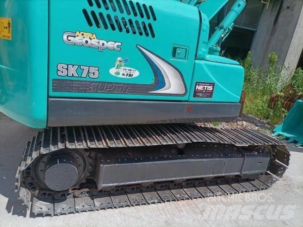 Kobelco SK 75 履带挖掘机