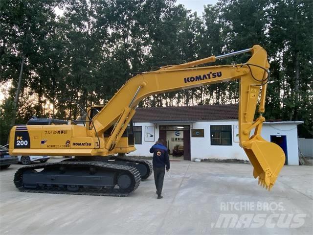 Komatsu PC200-8 履带挖掘机