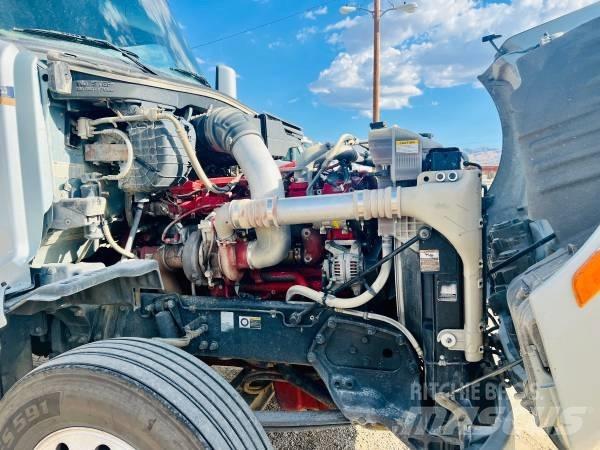Peterbilt 579 自卸式货车