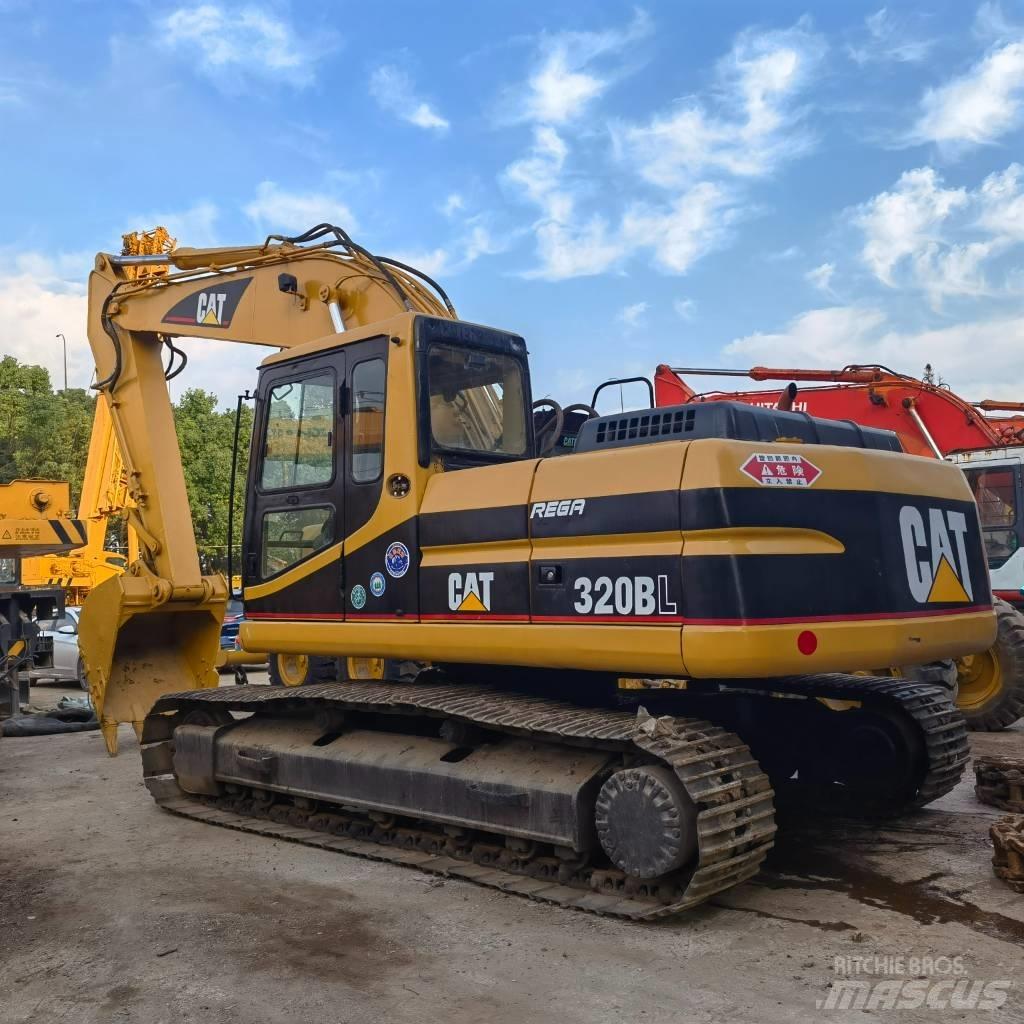 CAT 320 B LC 履带挖掘机