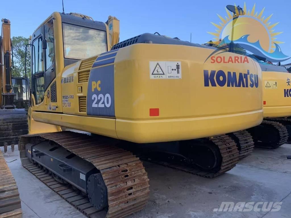 Komatsu PC 220 履带挖掘机