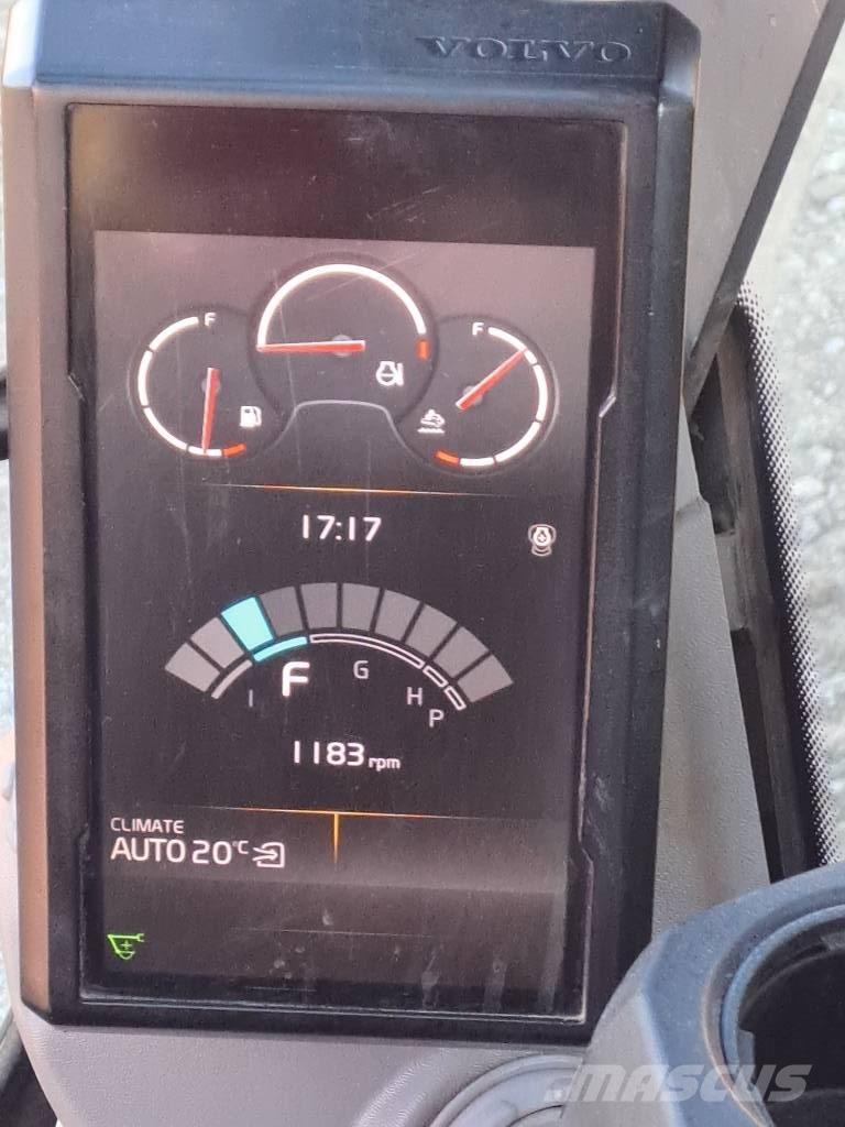 Volvo ECR235EL 履带挖掘机