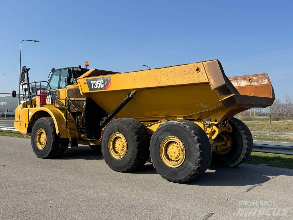 CAT 735C 铰接式自卸车