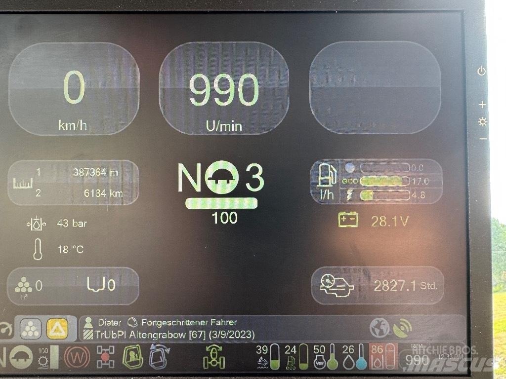 Komatsu 875 集运机