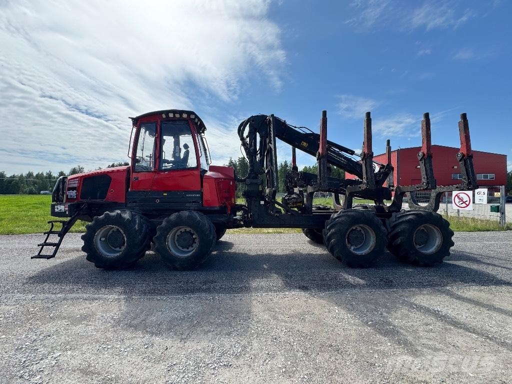 Komatsu 875 集运机