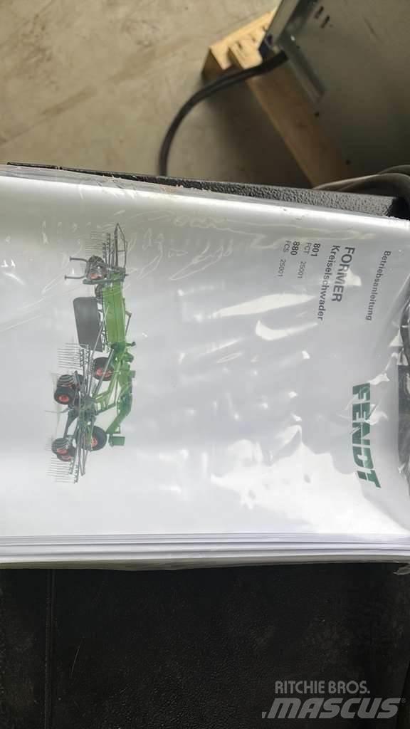 Fendt - Former 801 料堆整形机