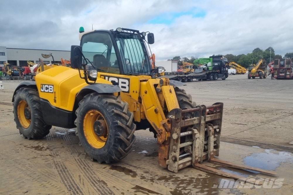 JCB 531-70 伸缩臂叉装车|叉装车