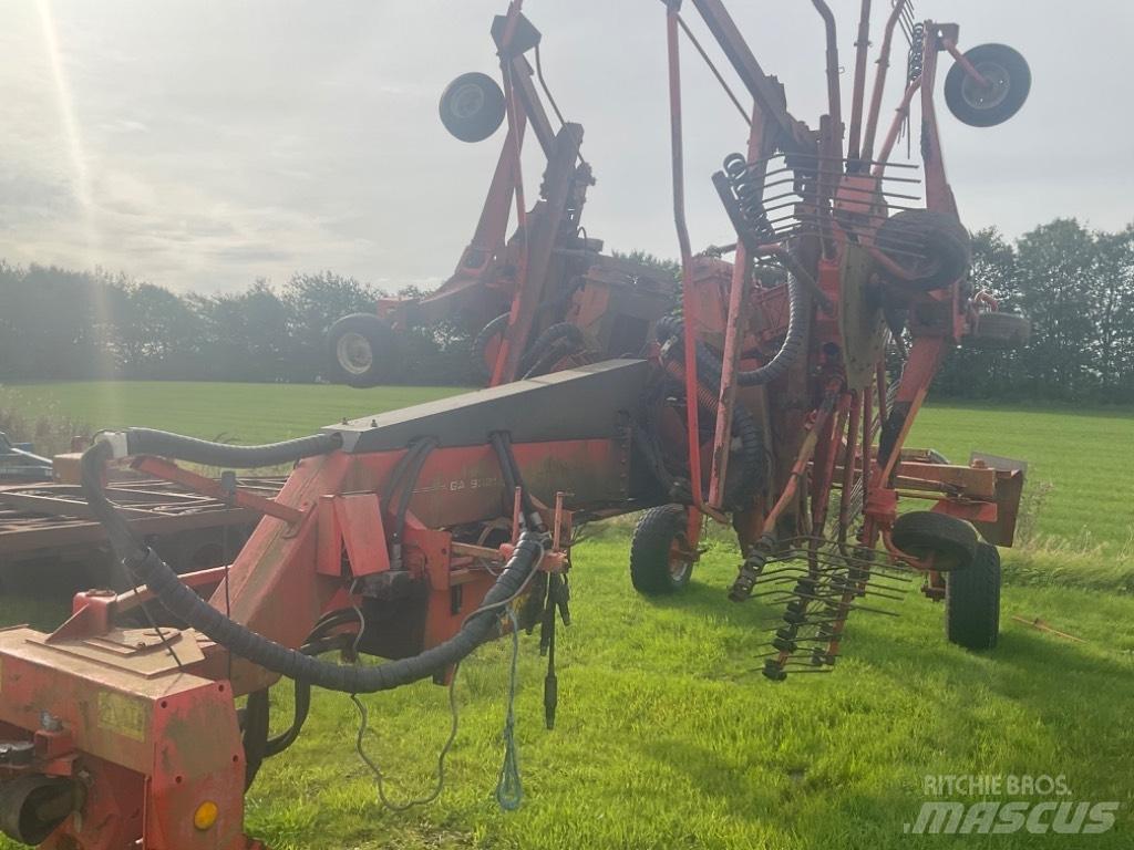 Kuhn Ga 9321 犁耙和摊草机