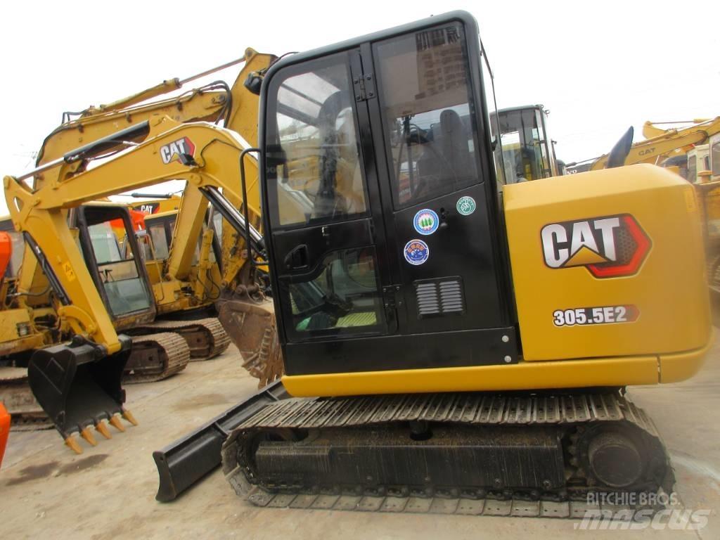 CAT 305.5E 小型挖掘机