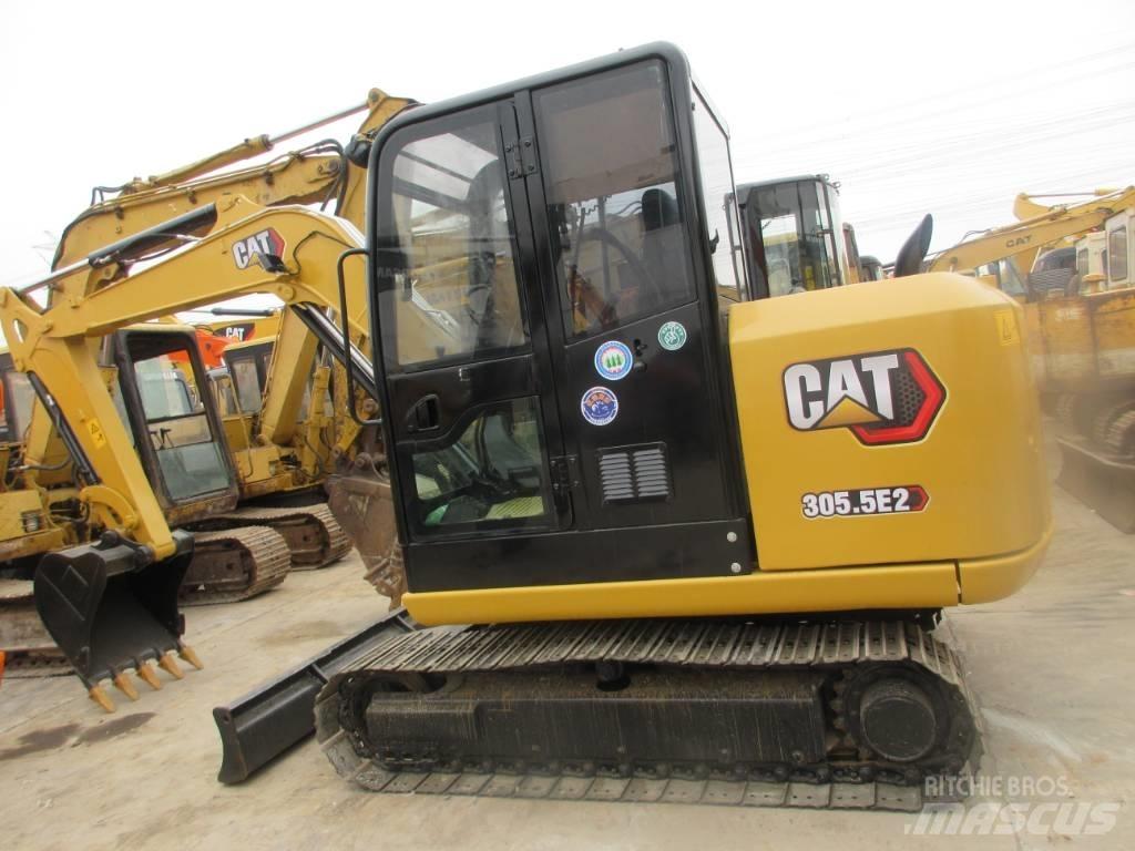 CAT 305.5E 小型挖掘机