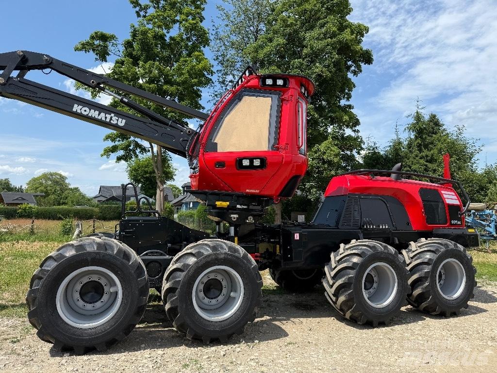 Komatsu 931 XC 收割机