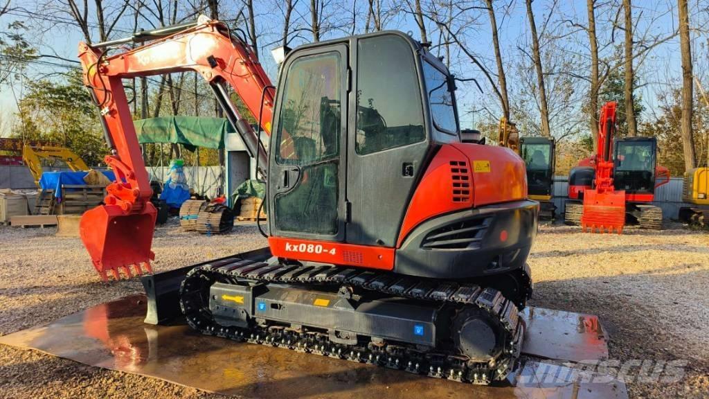 Kubota KX 080 小型挖掘机