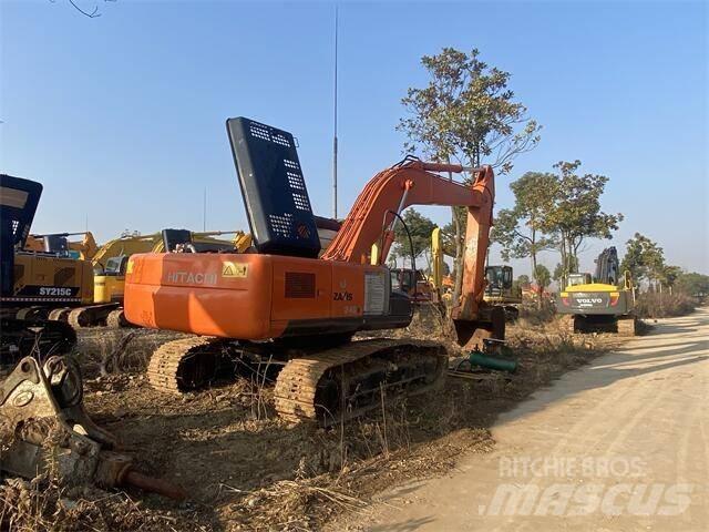 Hitachi ZX 240 履带挖掘机
