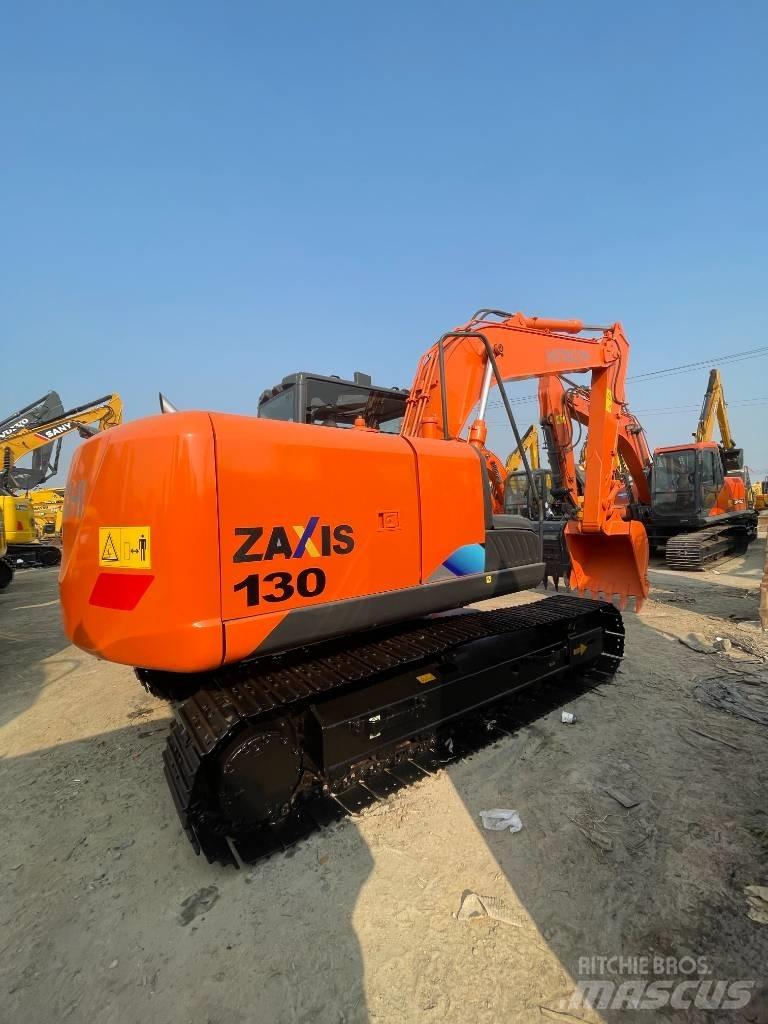 Hitachi ZX 130 履带挖掘机