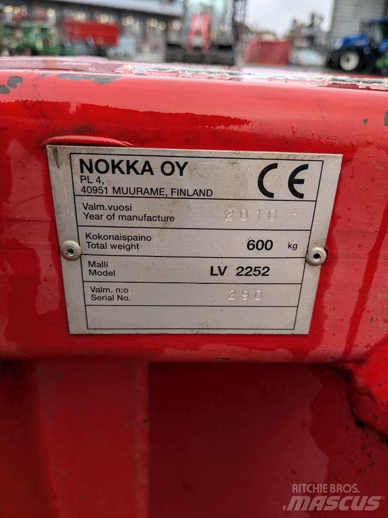 Esko 2252 扬雪机