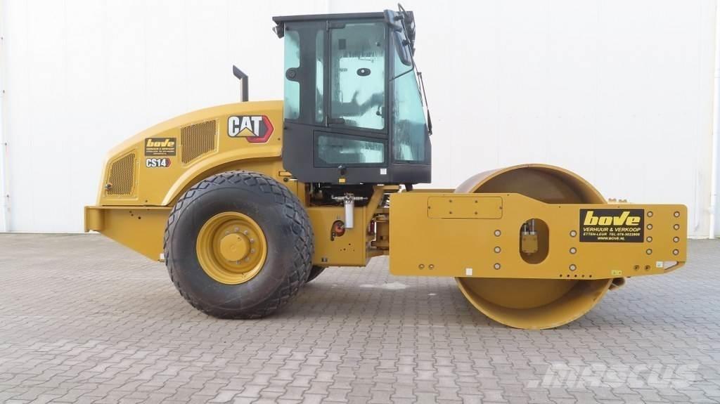 CAT CS14 单轮压路机