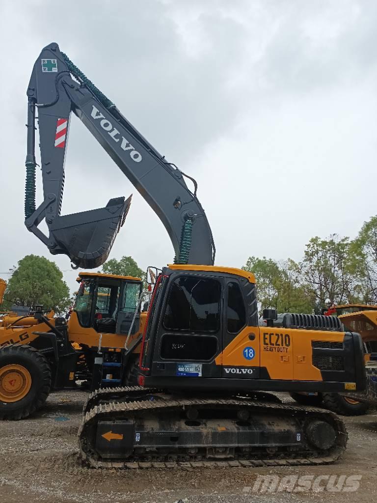 Volvo EC 210 履带挖掘机