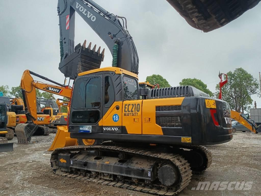 Volvo EC 210 履带挖掘机
