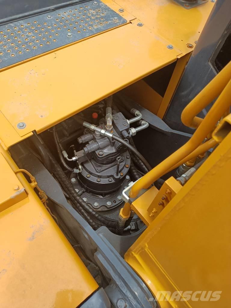 XCMG XE 215 DA 履带挖掘机