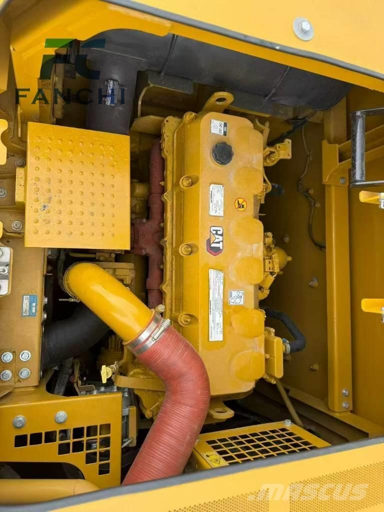 CAT 349 履带挖掘机