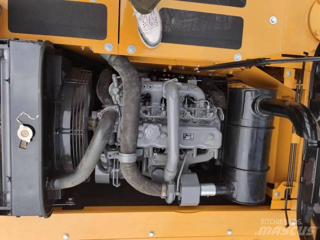 Sany sy135c 履带挖掘机