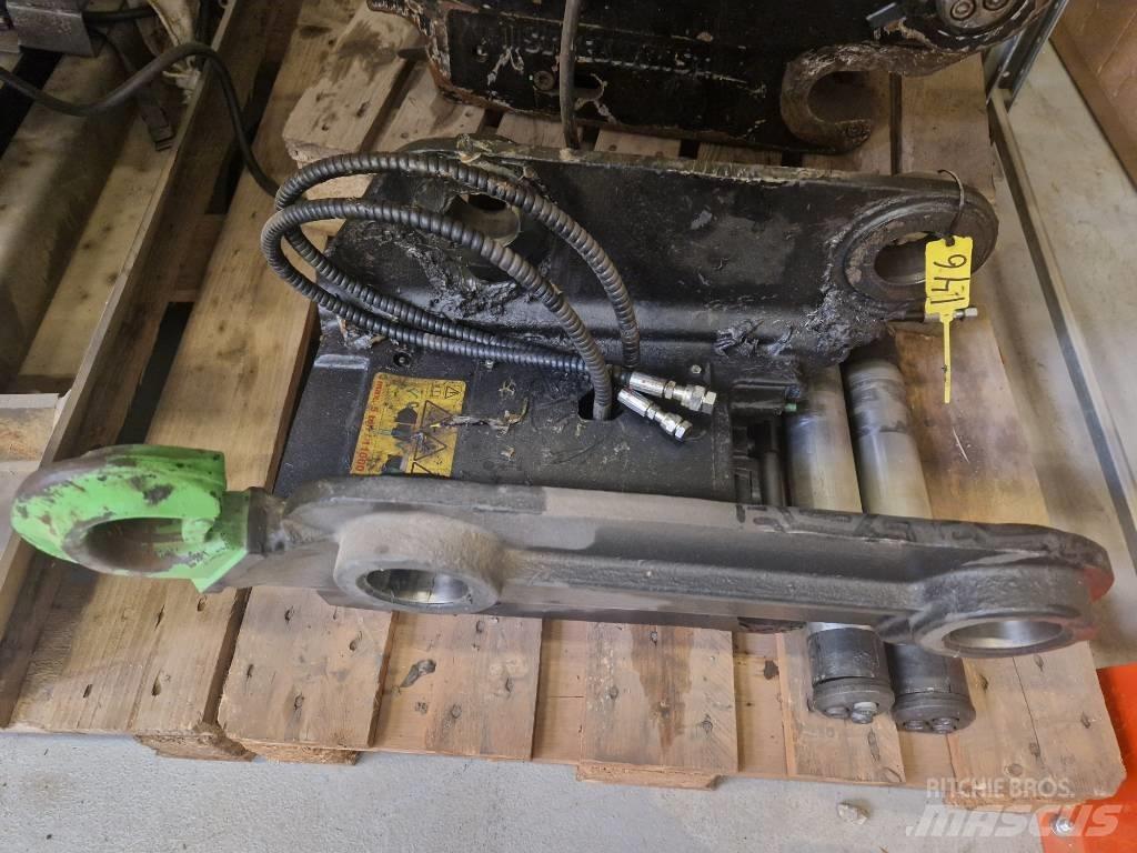Steelwrist QCS50 吊杆和铲斗