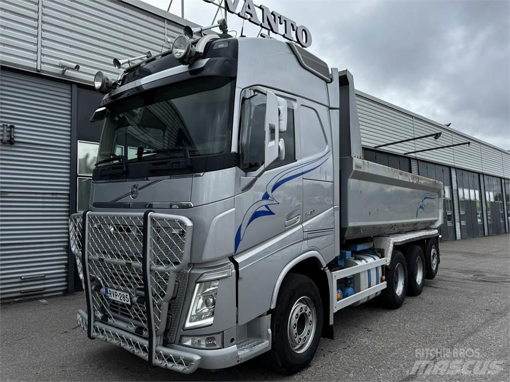 Volvo FH540 8x4 自卸式货车