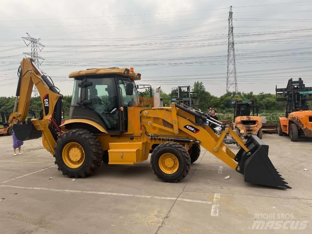 CAT 420 F 反铲装载机