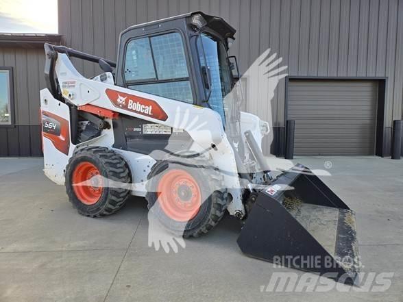 Bobcat S64 滑移装载机