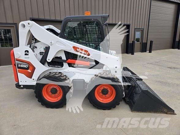 Bobcat S650 滑移装载机
