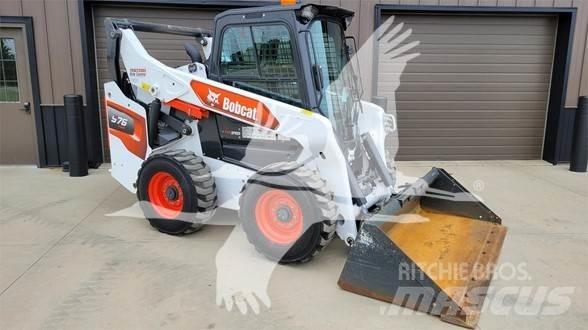 Bobcat S76 滑移装载机
