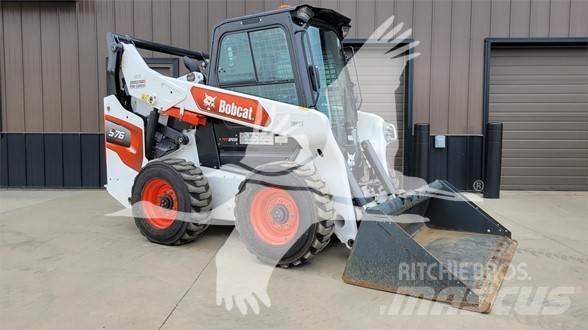 Bobcat S76 滑移装载机
