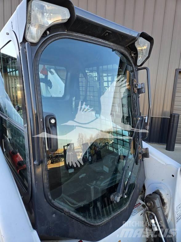 Bobcat S850 滑移装载机