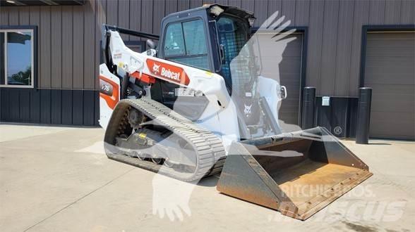 Bobcat T76 滑移装载机