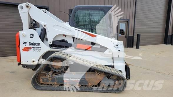 Bobcat T870 滑移装载机