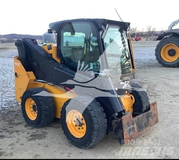 JCB 270 滑移装载机