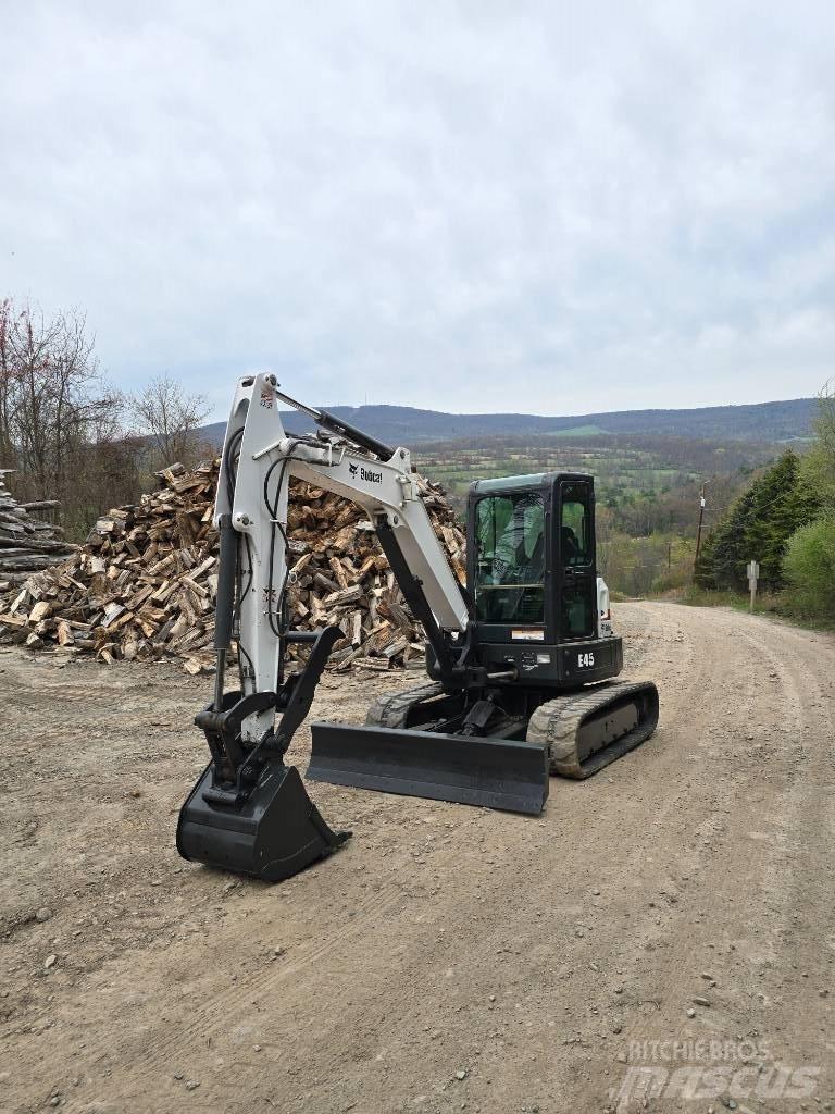 Bobcat E 45 小型挖掘机