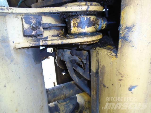 CAT 930 轮式装载机