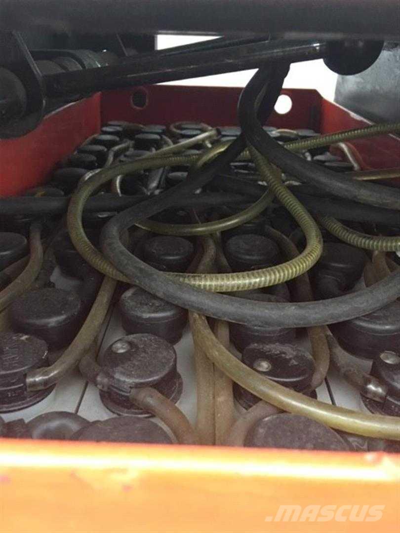 Linde V11 高举式装载机