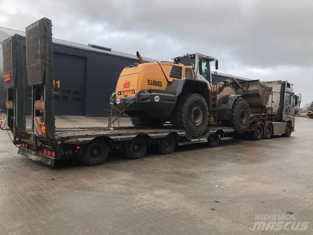 Liebherr L 586 轮式装载机
