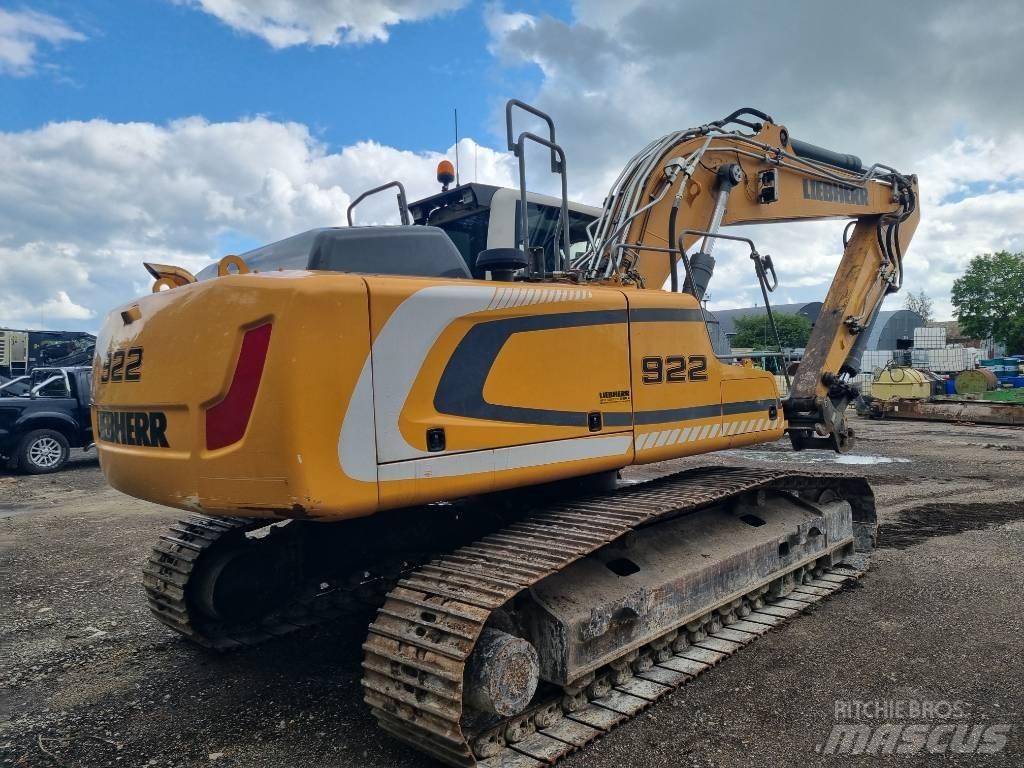 Liebherr R 922 履带挖掘机