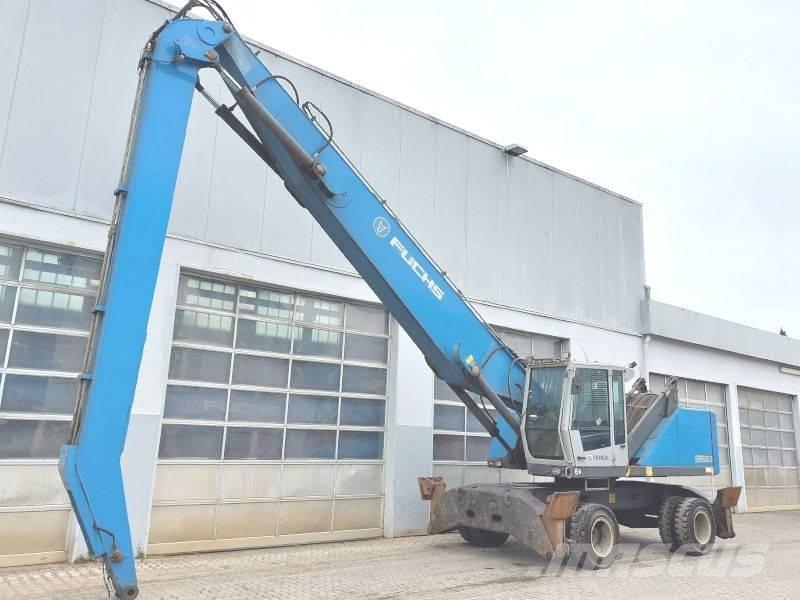 Fuchs MHL 350 F 工业挖掘机