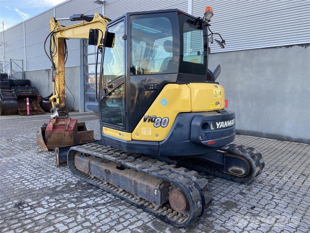 Yanmar VIO80-1A 轮式挖掘机