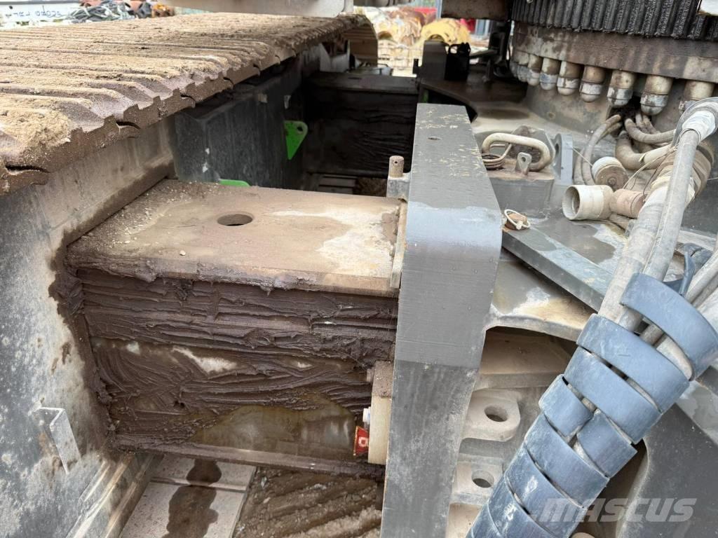 Sennebogen 6113 E 履带起重机