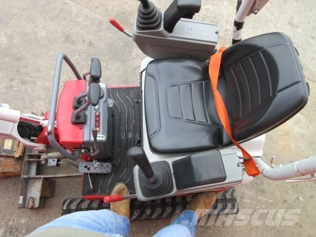 Takeuchi TB 210 R 小型挖掘机
