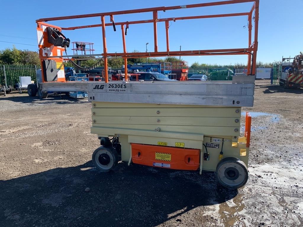 JLG ES2630 剪叉式升降机