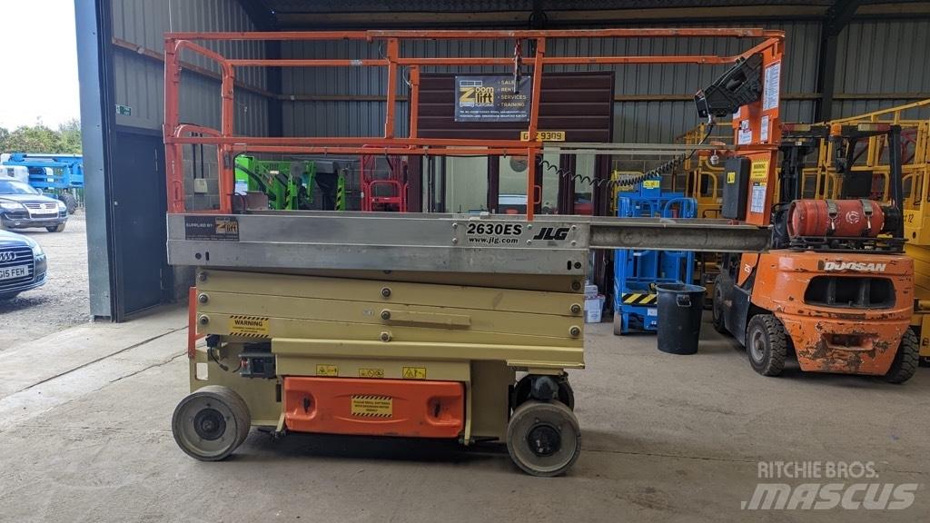 JLG ES2630 剪叉式升降机
