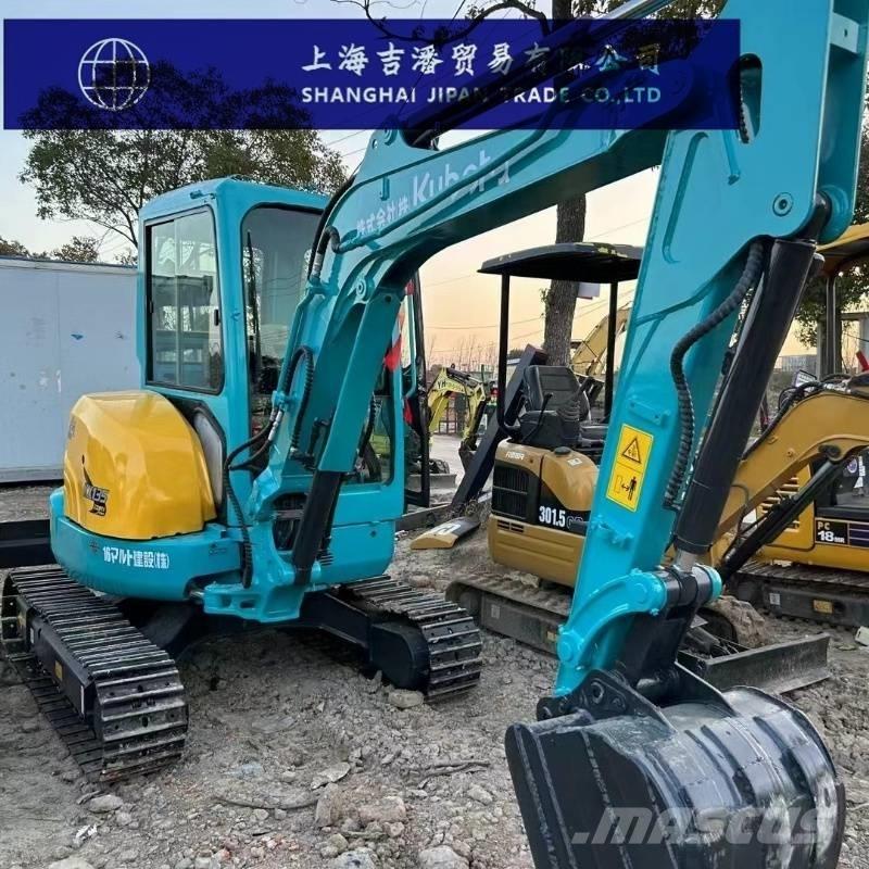 Kubota U 35 小型挖掘机